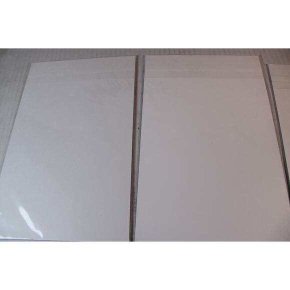 3 Comics: The Hulk #1, The New 52 Futures End, DNAgends - in plastic/cardboard - Picture 5 of 5